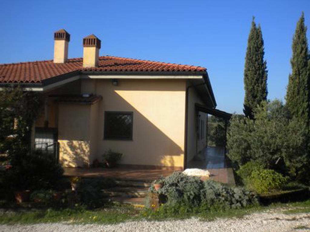 Le Tre Querce Bed and Breakfast Fiano Romano Exterior foto